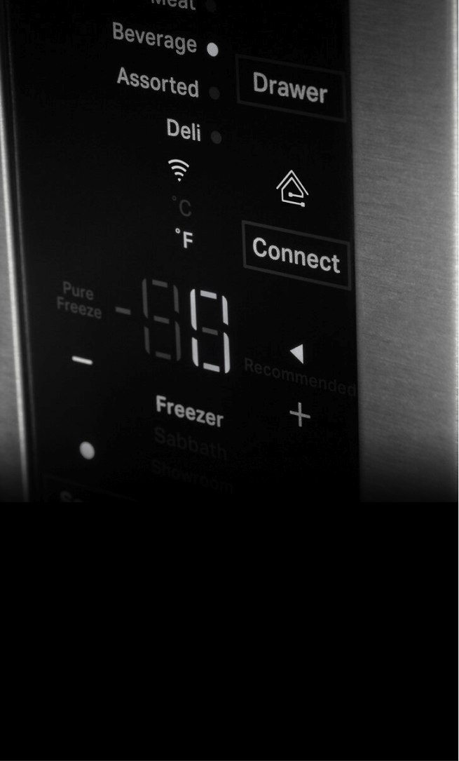 The UI of a freestanding refrigerator, showing the WiFi connection options. 