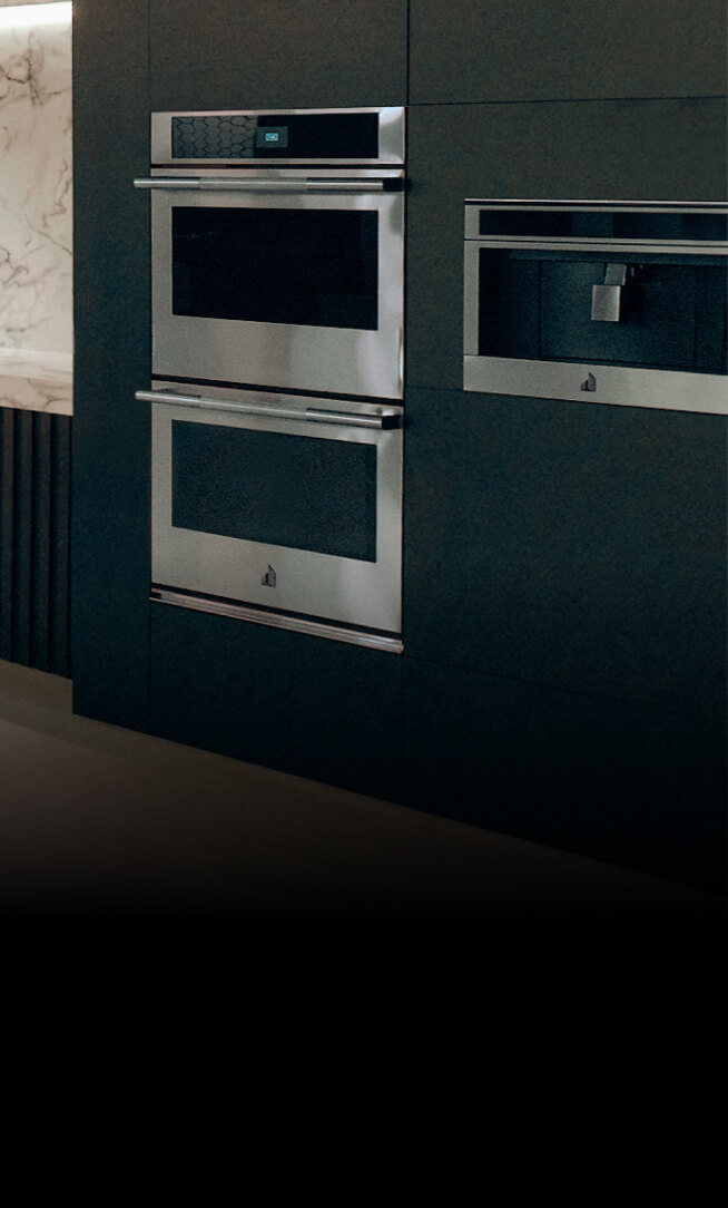 A JennAir® Double Wall Oven in a kitchen.