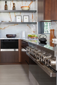 Knob controls on a JennAir® NOIR™ Professional-Style Range