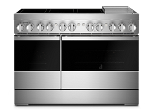 A professional-style induction range